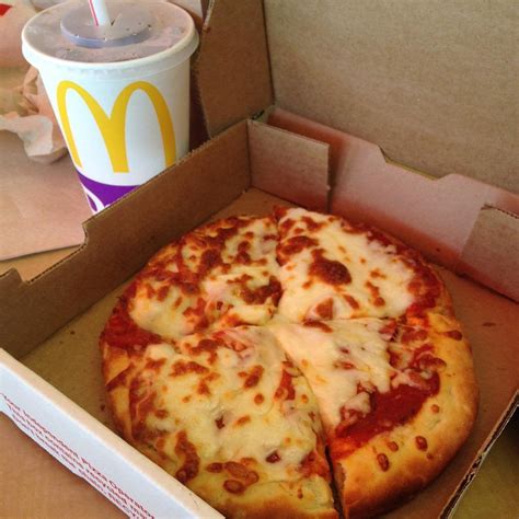Mcdonald's pizza. Things To Know About Mcdonald's pizza. 